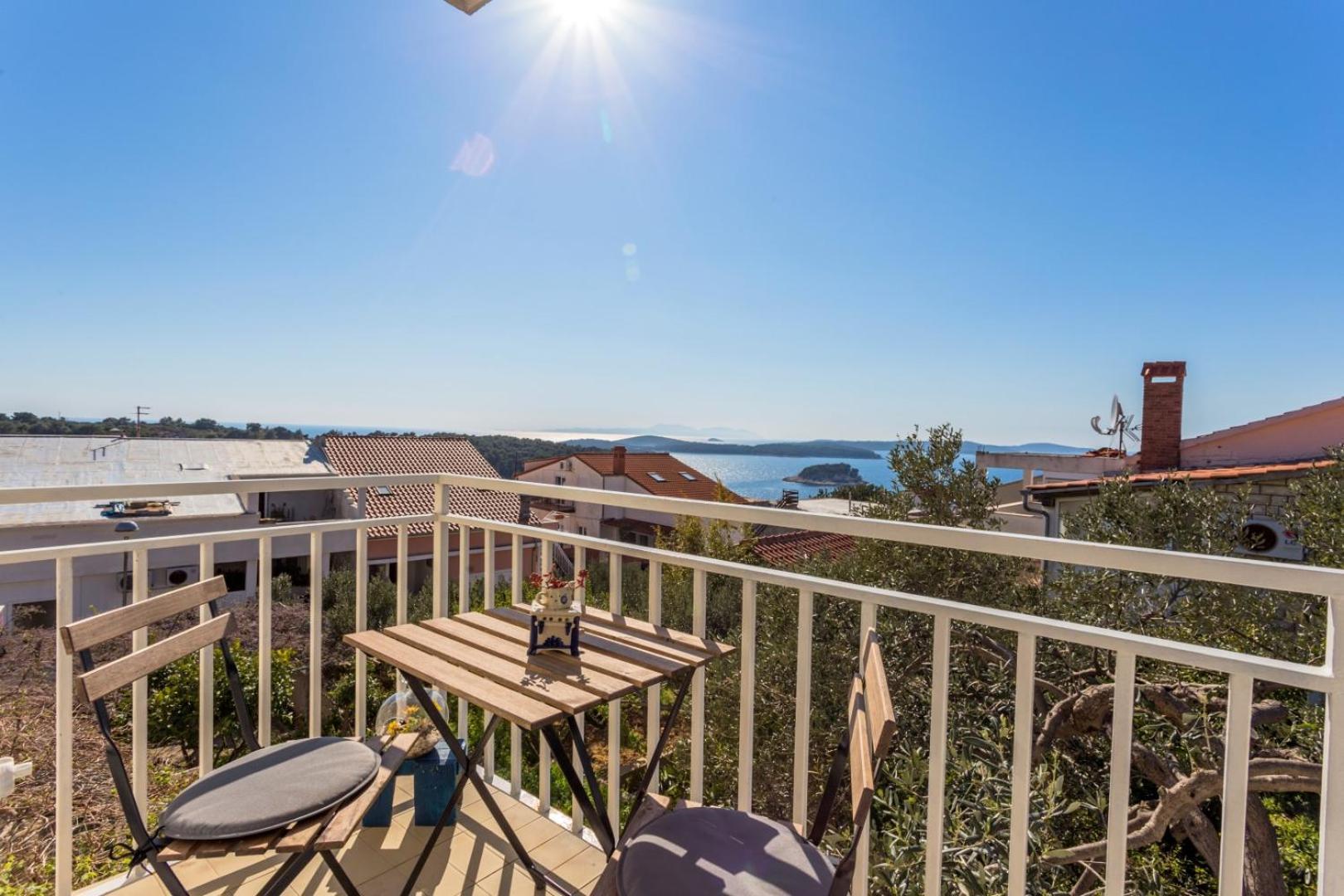 Peaceful Apartment With Beautiful View 赫瓦尔 外观 照片