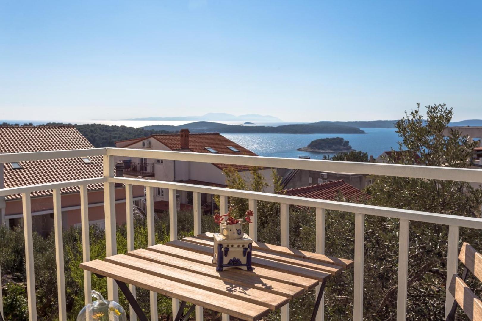Peaceful Apartment With Beautiful View 赫瓦尔 外观 照片