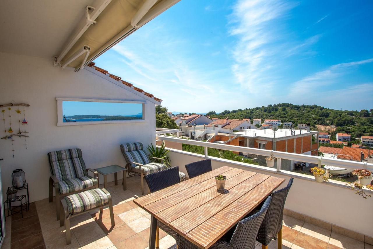 Peaceful Apartment With Beautiful View 赫瓦尔 外观 照片