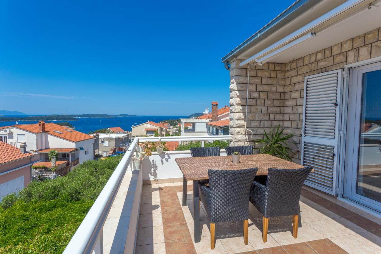 Peaceful Apartment With Beautiful View 赫瓦尔 外观 照片